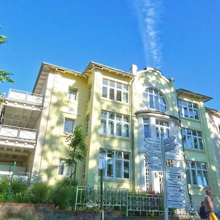 Apartment Strandnah, Balkon, Ahoi Erlebnisbad In Sellin Gratis - Strandresidenz Brandenburg 08 *